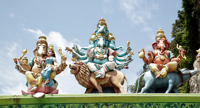 Batu caves decoration details