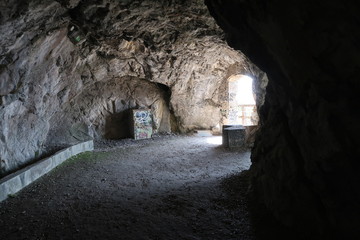 Grotte à la Bastille
