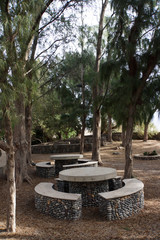 Picknick-Plätze im Parque Ruben Diaz in Puerto de la Aldea