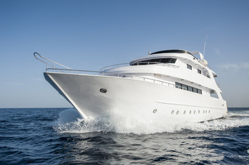 Fototapeta na wymiar Luxury motor yacht at sea