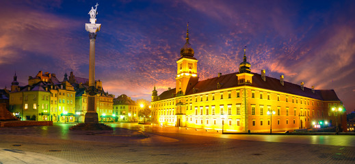 Naklejka na ściany i meble Royal castle in Warsaw, Poland.