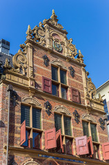 Fototapeta premium Facade of the historic building Goudkantoor in Groningen