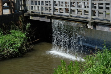 樋橋　落水