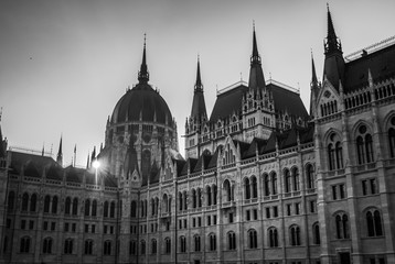 Fototapeta na wymiar Parliament building in Budapest, with details on the facade and monuments of the building