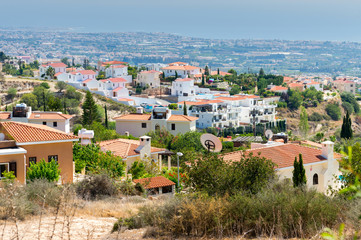 Fototapeta na wymiar houses located on a hillside overlooking the sea