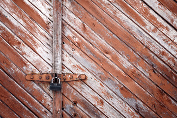 Old grunge door lock
