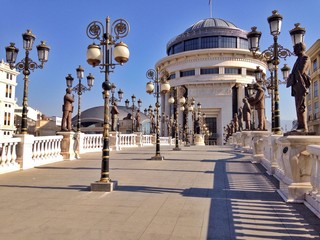 Bridge with lanterns and starues in Skopje, Macedonia - obrazy, fototapety, plakaty