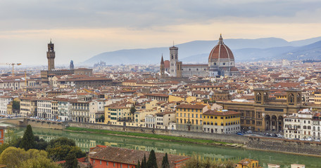 Fototapeta na wymiar Panorama of Florence from the observation deck