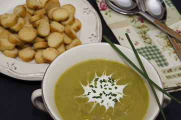 Cream soup of broccoli in a bowl