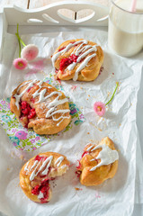 Fruit bun