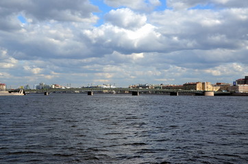 Fototapeta premium Liteyny Bridge above the Neva river. Spring in St. Petersburg, Russia