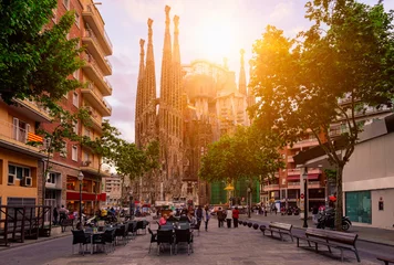 Selbstklebende Fototapete Barcelona Gemütliche Straße in Barcelona, Spanien