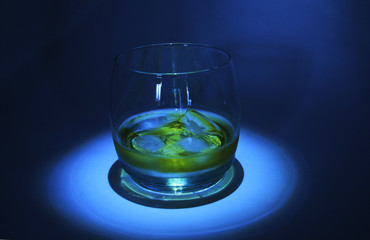 whiskey with ice