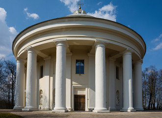 Obraz premium Church of Holy Trinity in Suderve, Lithuania