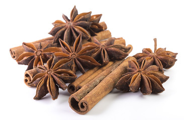 Cinnamon sticks anis stellate closeup