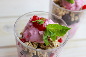 healthy Breakfast of cottage cheese , currants and roasted oat flakes