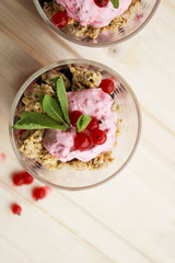 healthy Breakfast of cottage cheese , currants and roasted oat flakes