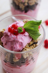 healthy Breakfast of cottage cheese , currants and roasted oat flakes