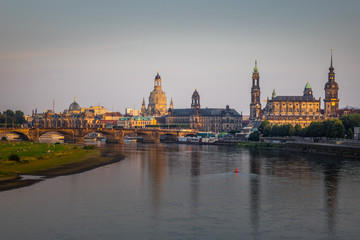 Fototapeta premium The bridge on river of city Dresden, Germany