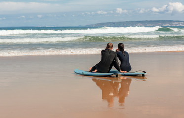 Fototapeta premium Surfing in Baleal