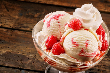 Vanilla Raspberry Ice Cream Sundae with Berries