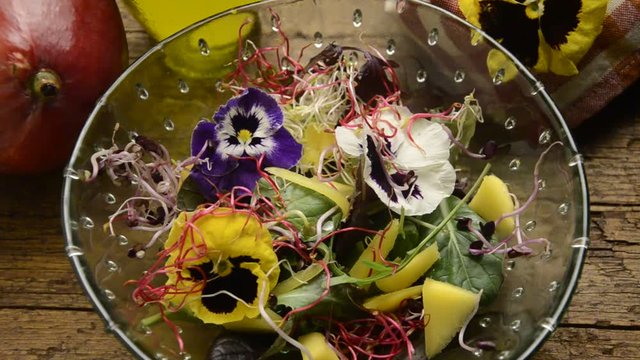 Edible flower mango y misticanza
