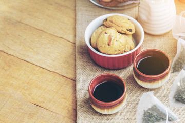 Tea and cookie