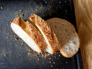 freshly baked bread slices