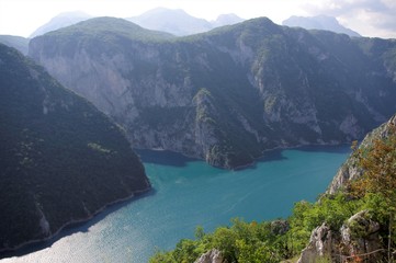 Kanion rzeka Piva © radek5252