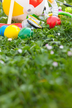 bodenansicht mit sommer outdoor spielzeug