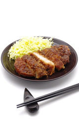 ソースとんかつ