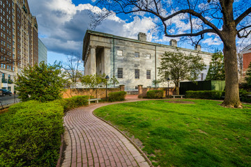 Walkway at the Thomas Jefferson Garden, and the Second Bank of the United States, in Philadelphia, Pennsylvania.