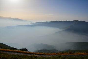 Brouillard en montagne