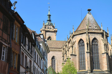Fototapeta na wymiar Stiftskirche / Kathedrale St. Martin, Colmar im Elsass