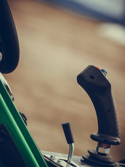 Operating system on big industrial agricultural machine