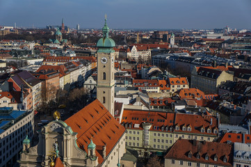 Naklejka na ściany i meble Scenic panorama of the Old Town architecture of Munich