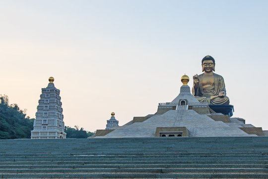 Sunset at Fo Guang Shan buddist temple of Kaohsiung, Taiwan.