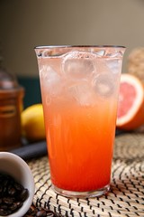 grapefruit ade juice