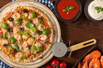 Pizza with shrimps.