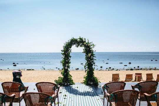 Arch for the wedding ceremony on the sea