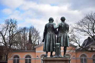Goethe-Schiller-Denkmal in Weimar 