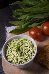 Wild garlic salt