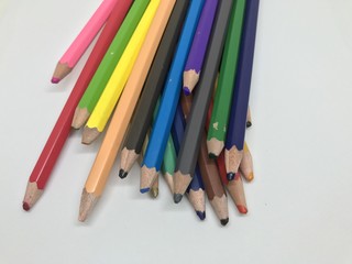 Color pencil