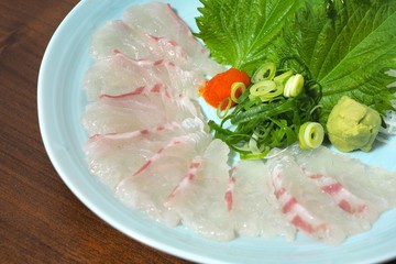鯛の刺身