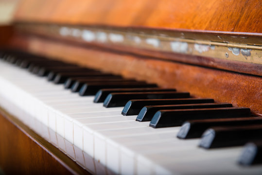 Piano keys close-up, Shallow dof