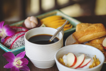 Breakfast with tropical fruit