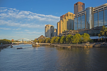 Fototapeta na wymiar Melbourne Panorama vom Yarra River