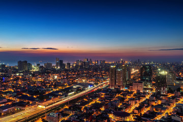 Fototapeta na wymiar Metro Manila Skyline at Nightfall