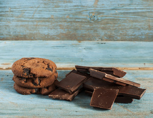  Oatmeal cookies with chocolate