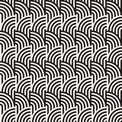 Seamless monochrome pattern. Abstract stripy geometric background. Stylish vector rounded lines print